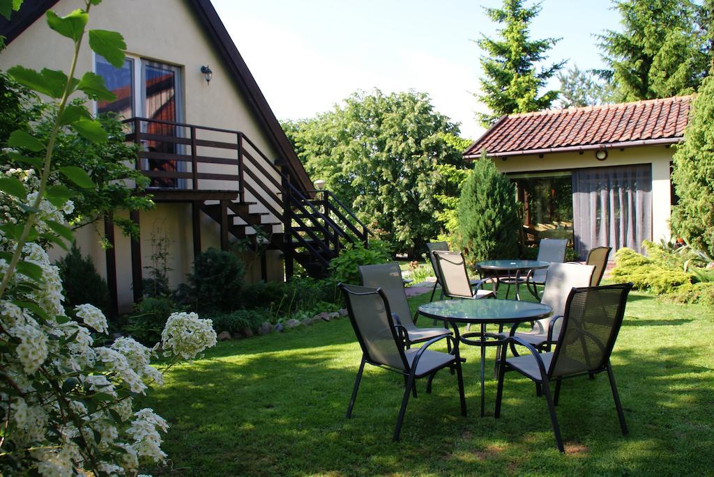 Gosciniec Yaga Bed & Breakfast Wilkasy